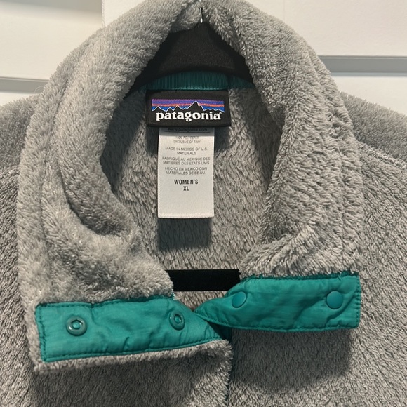 Patagonia-re-tool snap pocket fleece pullover. - Picture 6 of 8